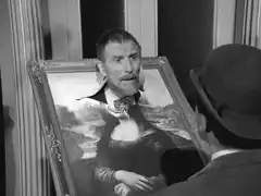 Steed knocks Auntie out by smashing the Mona Lisa over his head, destroying the priceless painting